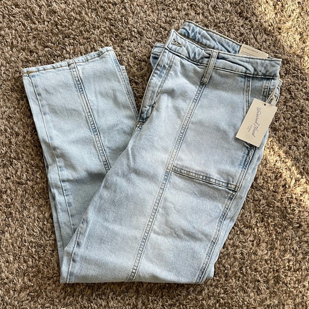 NEW Universal Thread Slim Straight Jeans
